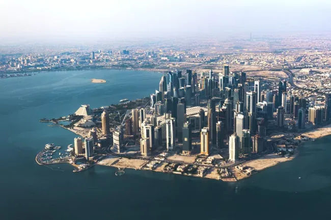 Canada to Qatar: Visa Requirements & Costs