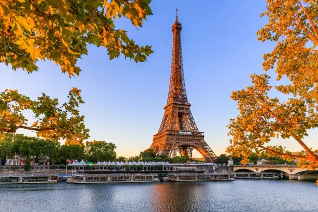 How to Open a French Bank Account as an American in Paris