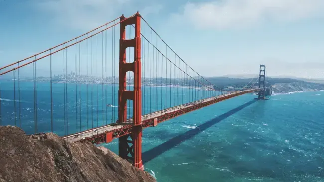golden gate bridge ocean