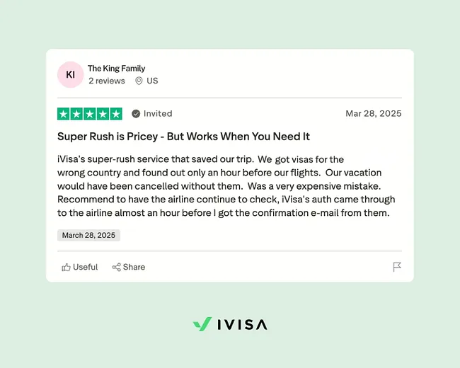 Trustpilot review from US travelers explaining how iVisa’s super rush service fixed a wrong visa issue just before departure