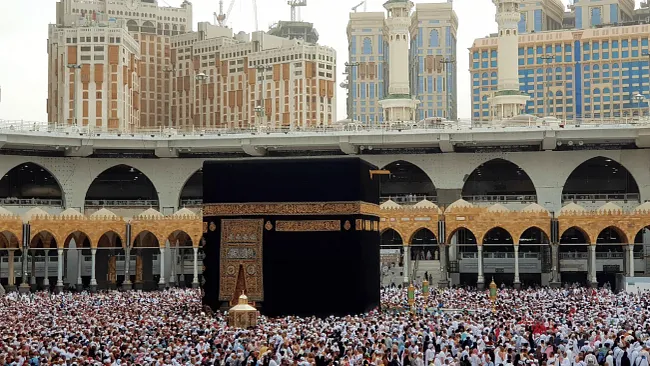 Saudi Arabia rolls out year-long multiple-entry Umrah visa