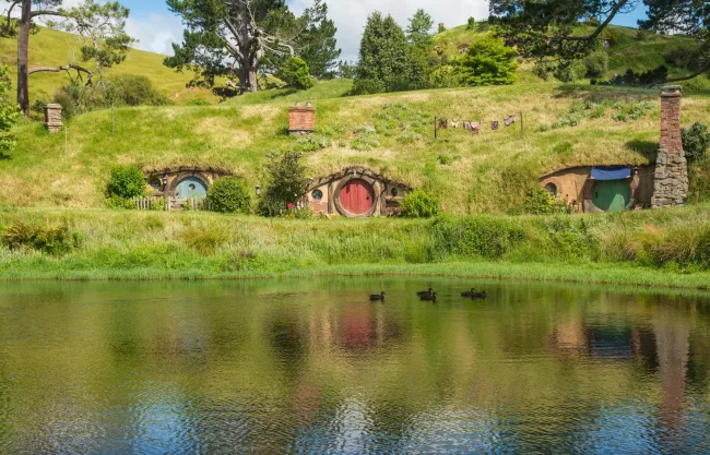 New Zealand Hobbiton Tourism