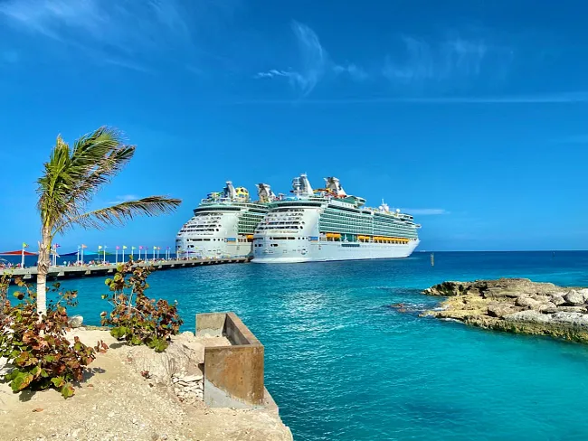 Bahamas soft launches digital arrival card