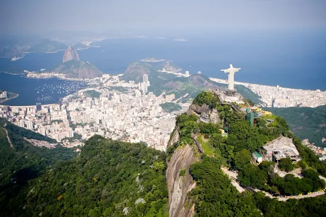 Brazil grants visa waiver for Chinese