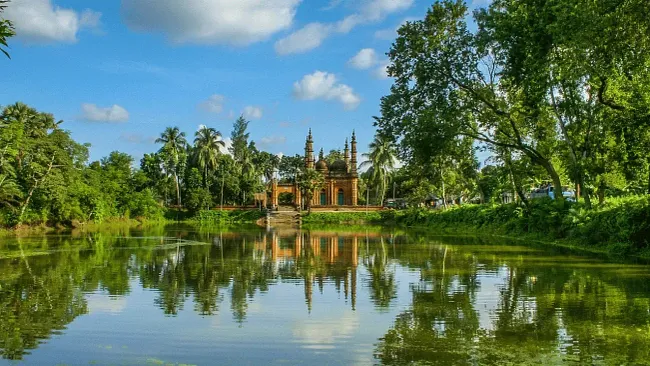 Bangladesh launches online arrival and departure cards